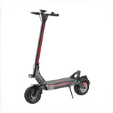 Zwheel GT1 patinete eléctrico en vista frontal lateral con faro delantero y ruedas anchas